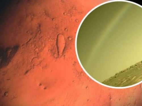 Ученые нашли объяснение загадочной "радуге" на Марсе