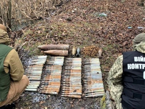 Тайник с боеприпасами обезвредили в прифронтовой Красногоровке