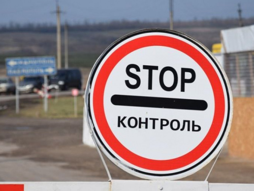 На КПВВ Донбасса растут очереди из желающих пересечь линию разграничения