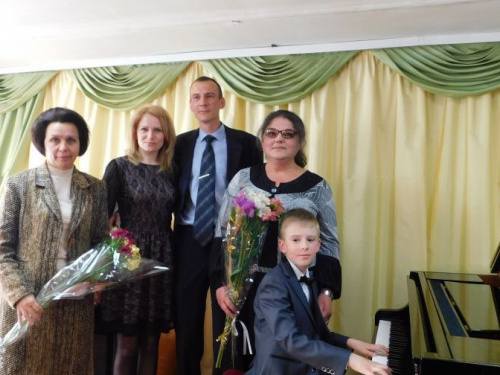 Молодой пианист из Авдеевки дал сольный концерт (ФОТОФАКТ)