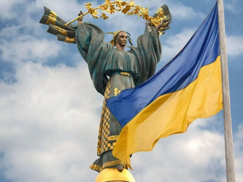 Сьогодні Україна відзначає День державності: екскурс в історію