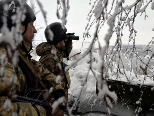 Сутки на Донбассе: одиннадцать обстрелов и один раненый
