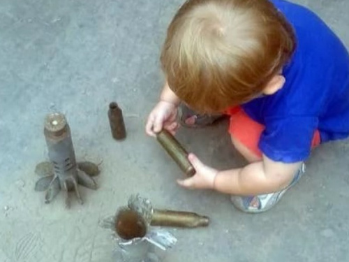 Более ста детей подорвались на минах с начала конфликта на Донбассе