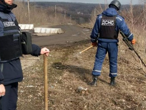 Донбасс обезопасили почти от 80 взрывов (ФОТО)