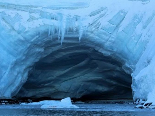 Украинские полярники сделали яркие снимки Антарктиды (ФОТО)