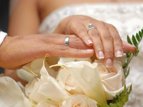 В Украине в этом году почти 500 несовершеннолетних заключили брак