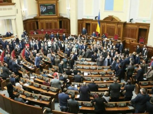 Украинцев, которые получили гражданство РФ, хотят лишать гражданства Украины
