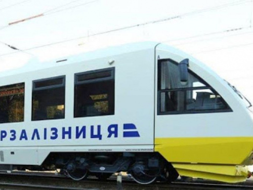 "Укрзализныця" будет продавать билеты за 90 суток до даты отправления поезда