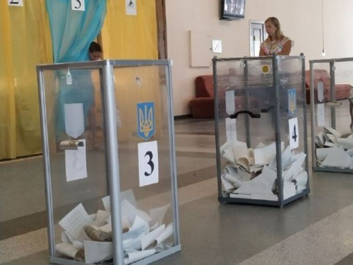 Выборы в Покровской оперзоне: уже более 30 нарушений, включая «волшебные чернила» в Авдеевке