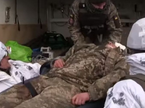 От и до: как работают военные медики в зоне АТО