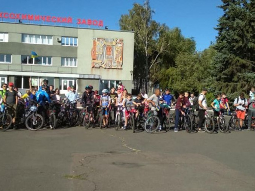 В Авдеевке состоялся велопробег "Крути педали"