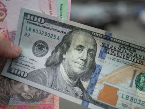 Курс валют на 7 липня: скільки коштує безготівкова гривня та курс в касах банків