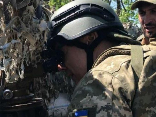 Эскалация на Донбассе:   двое украинских военных погибли в результате обстрелов