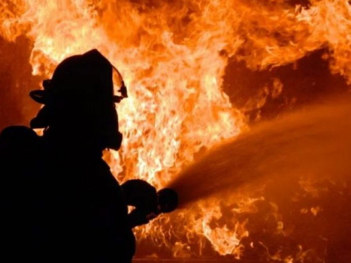 В результате пожара в Авдеевке погибли 2 человека