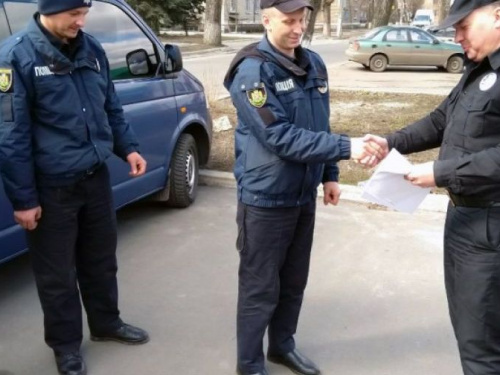 Полицейские из Житомирской области покидают Авдеевку с благодарностями