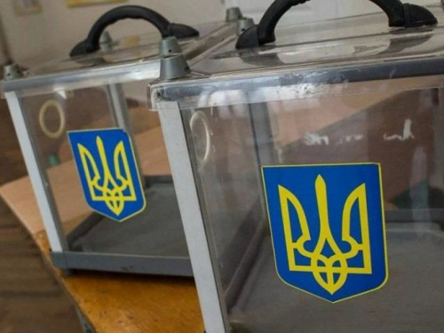 Полиция взяла под охрану все окружные избирательные комиссии в Донецкой области