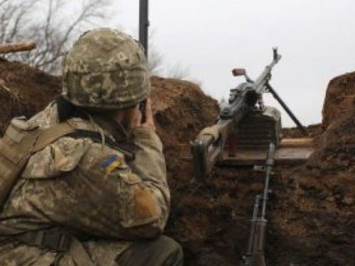 На Донбасі окупанти продовжують порушувати режим тиші