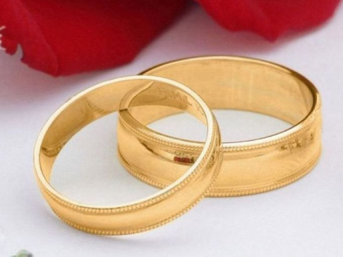 В Авдеевке в феврале узами брака скрепили свои отношения 8 пар
