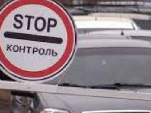 Линия соприкосновения на Донбассе для 22 человек вчера оказалась "на замке"