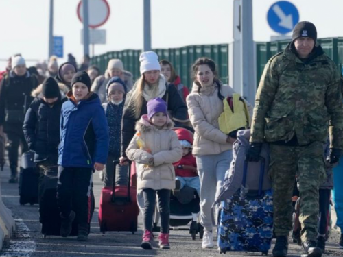 В Україні спростили умови вивезення дітей за кордон