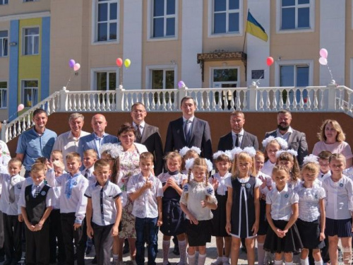 С 1 сентября школы Донецкой области начали работать в обычном режиме