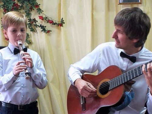 В музыкальной школе Авдеевки звучала музыка Андрея Петрова