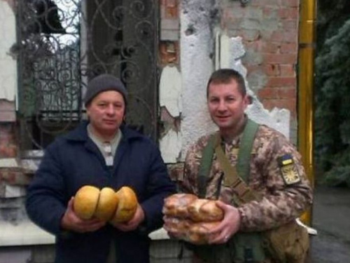 Офицеры группы CIMIC Avdeevka привезли помощь в Пески
