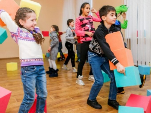 "Ринат Ахметов – детям!": 100 000 ребят получат подарки ко Дню святого Николая и  Новому году (ФОТО)