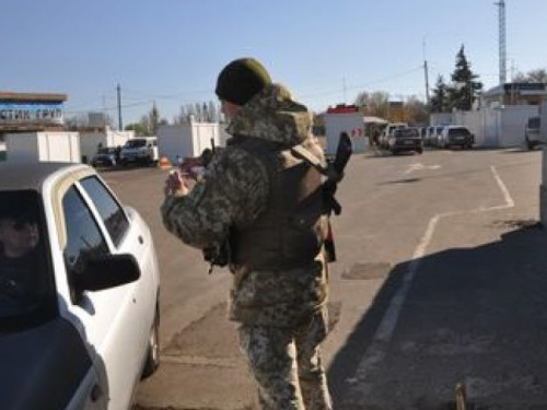 Через линию разграничения на Донбассе не пропустили 19 человек