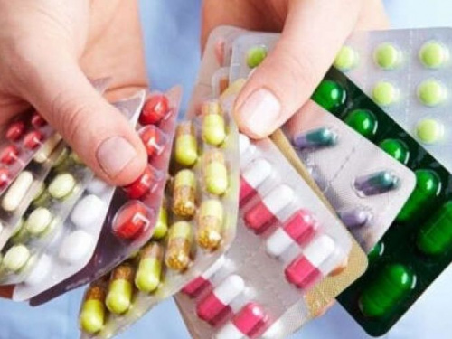 Де і як зараз в Україні можна купити ліки і медичні вироби
