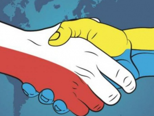    Польский министр побывал в Авдеевке: гуманитарные проекты на Донбассе продолжатся