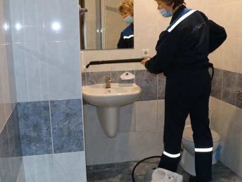 Клининговые инновации: для уборки санитарно-бытовых помещений АКХЗ приобрели современные девайсы