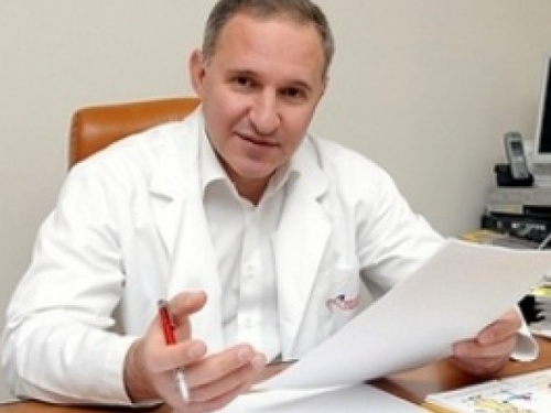 Знаменитый кардиохирург Борис Тодуров провел прием в Авдеевской больнице (ВИДЕО)