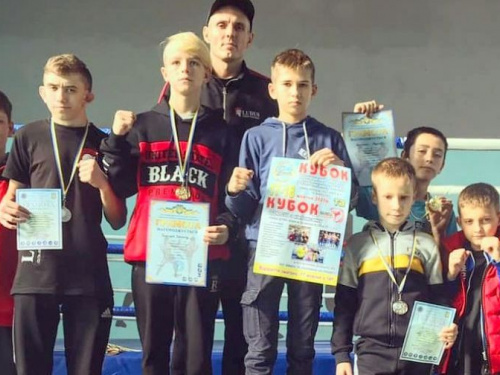 Авдеевские кикбксеры прошли отборочный тур чемпионата Украины