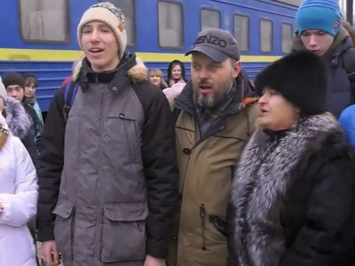 Более 370 детей Донетчины встретили Рождество на Западе Украины (ВИДЕО)