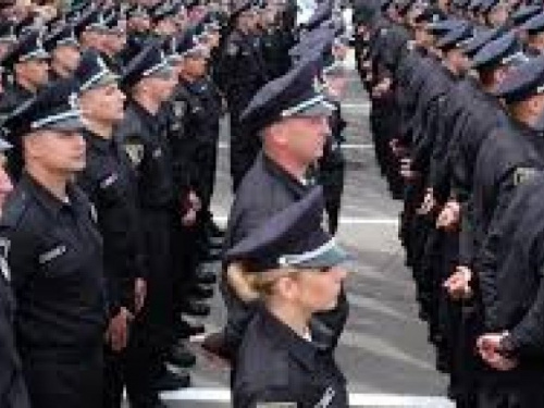 В Донбассе безопасность детей  на экзаменах  и выпускных  будут обеспечивать более 1,5 тысяч полицейских