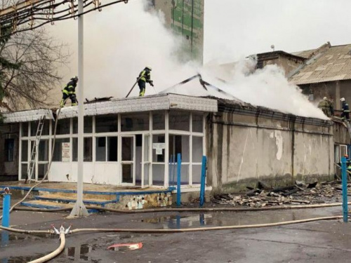 На Донеччині палає шахта: рятівникам вдалося взяти пожежу під контроль (ФОТОФАКТ)