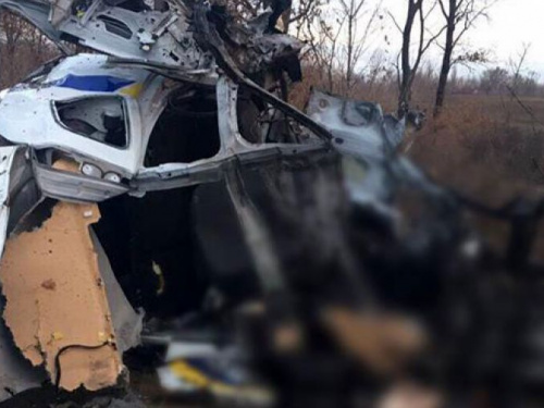 В Донецкой области на мине подорвалась служебная машина полиции:  один человек погиб, двое ранены