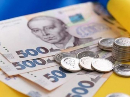 Украинцев могут обязать нести наличные в банк