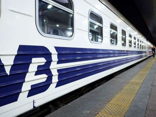В Україні скасовують евакуаційні потяги: залишиться лише один рейс через Дніпро