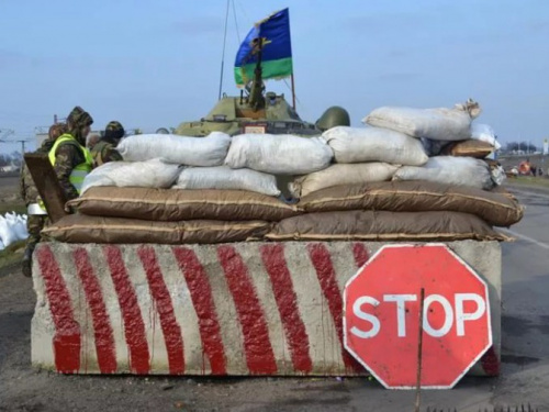 Полиция создает дополнительные блокпосты  по всей линии разграничения в Донецкой области