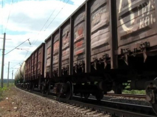 "Долг перед металлургами": "Укрзализныця"  увеличивает число грузовых поездов на мариупольском направлении