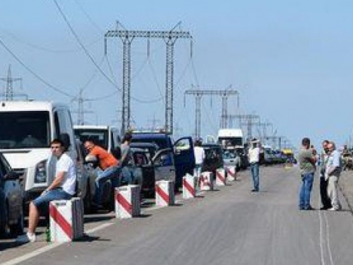 Пересечь КПВВ на Донбассе не удалось 18 людям