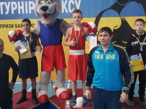 14-річний боксер з Авдіївки став переможцем Всеукраїнського турніру. ФОТО