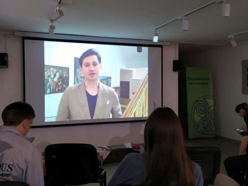 В Авдіївці показали фільм «Хайтарма» про депортацію кримських татар