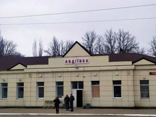 Евакуація з Авдіївки продовжується: завтра знов буде їхати поїзд до Дніпра
