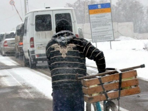 Для 20 человек линия соприкосновения на Донбассе вчера оказалась непреодолимой