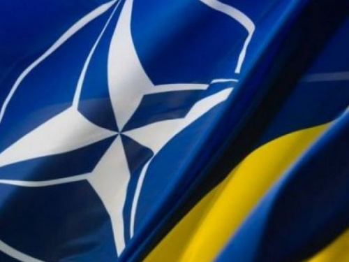 Зеленский едет на переговоры в штаб-квартиру НАТО