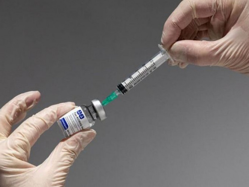 ВЦА міста надає дайджест новин про вакцинацію проти коронавірусу