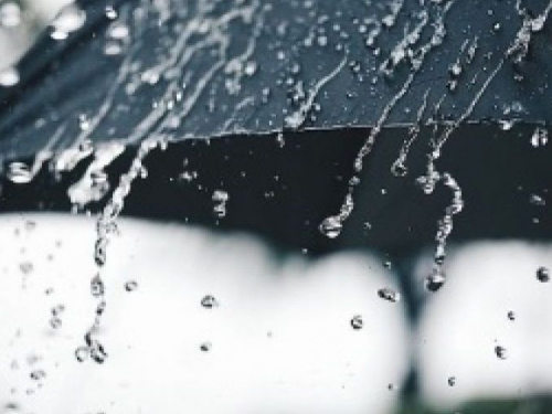 Синоптики уточнили прогноз погоды на выходные: в Авдеевке будет дождливо